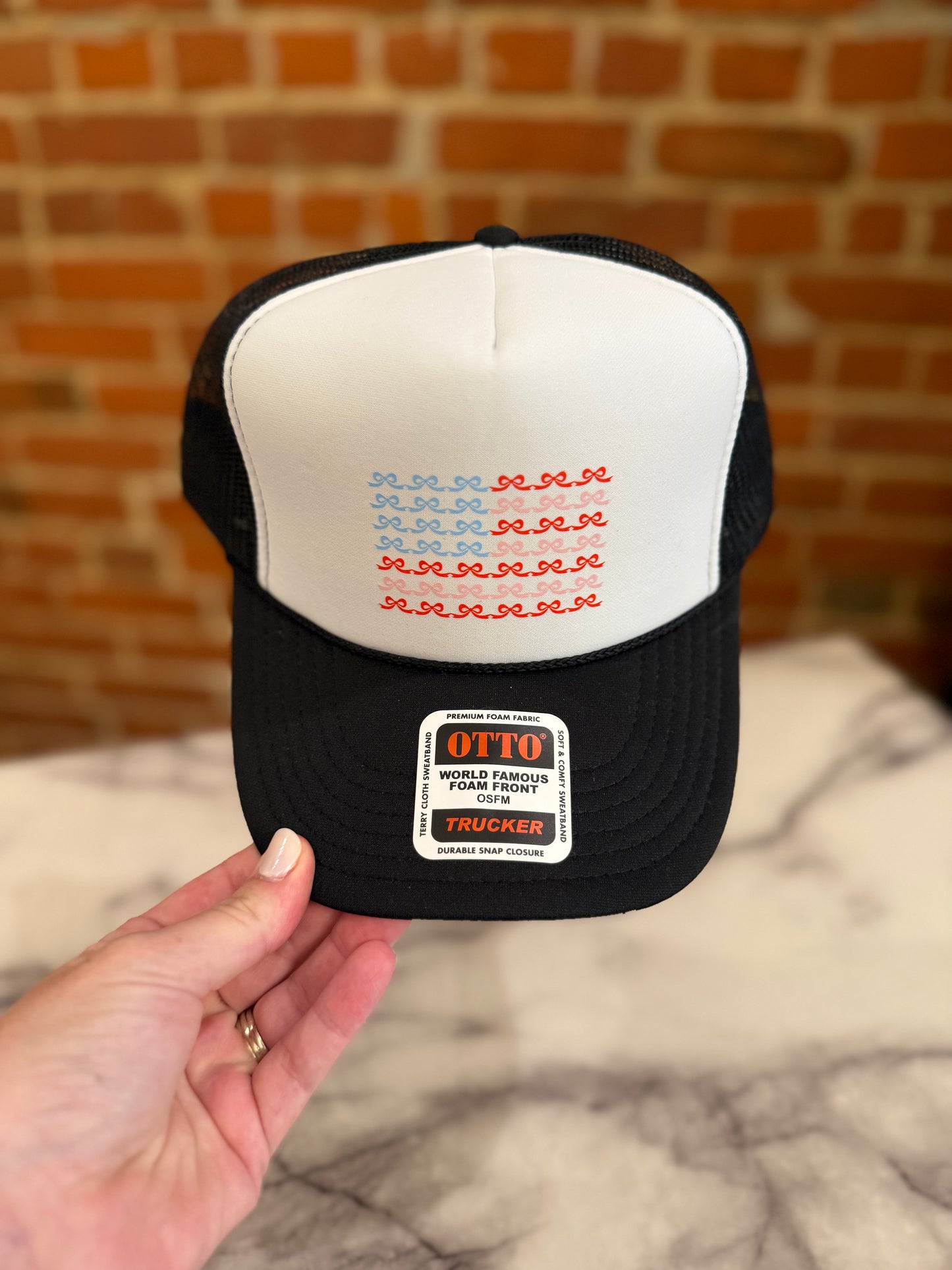 *Whoa Nellie* Bow Flag Hat