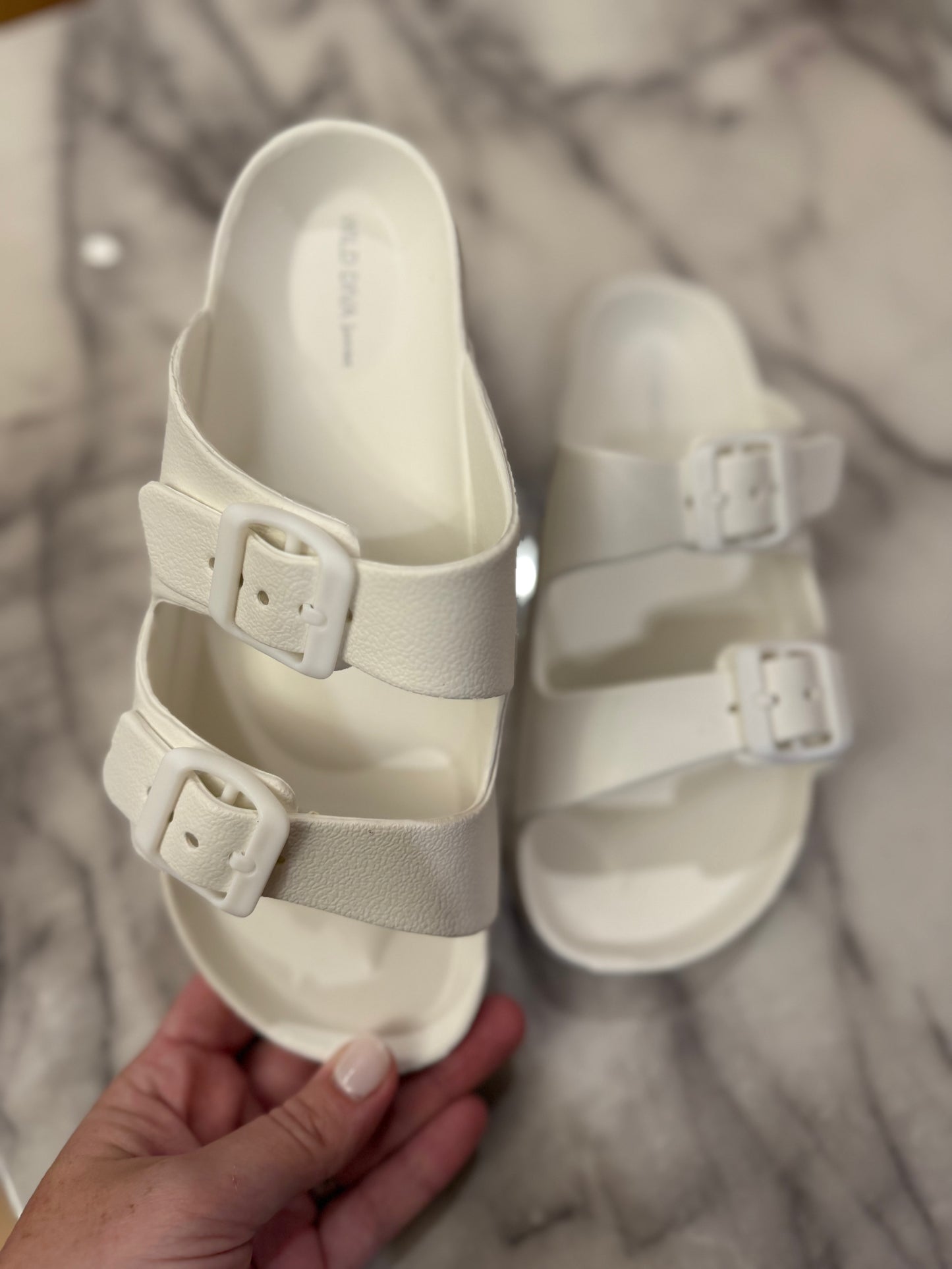 *CCOCCI* Sandal - White