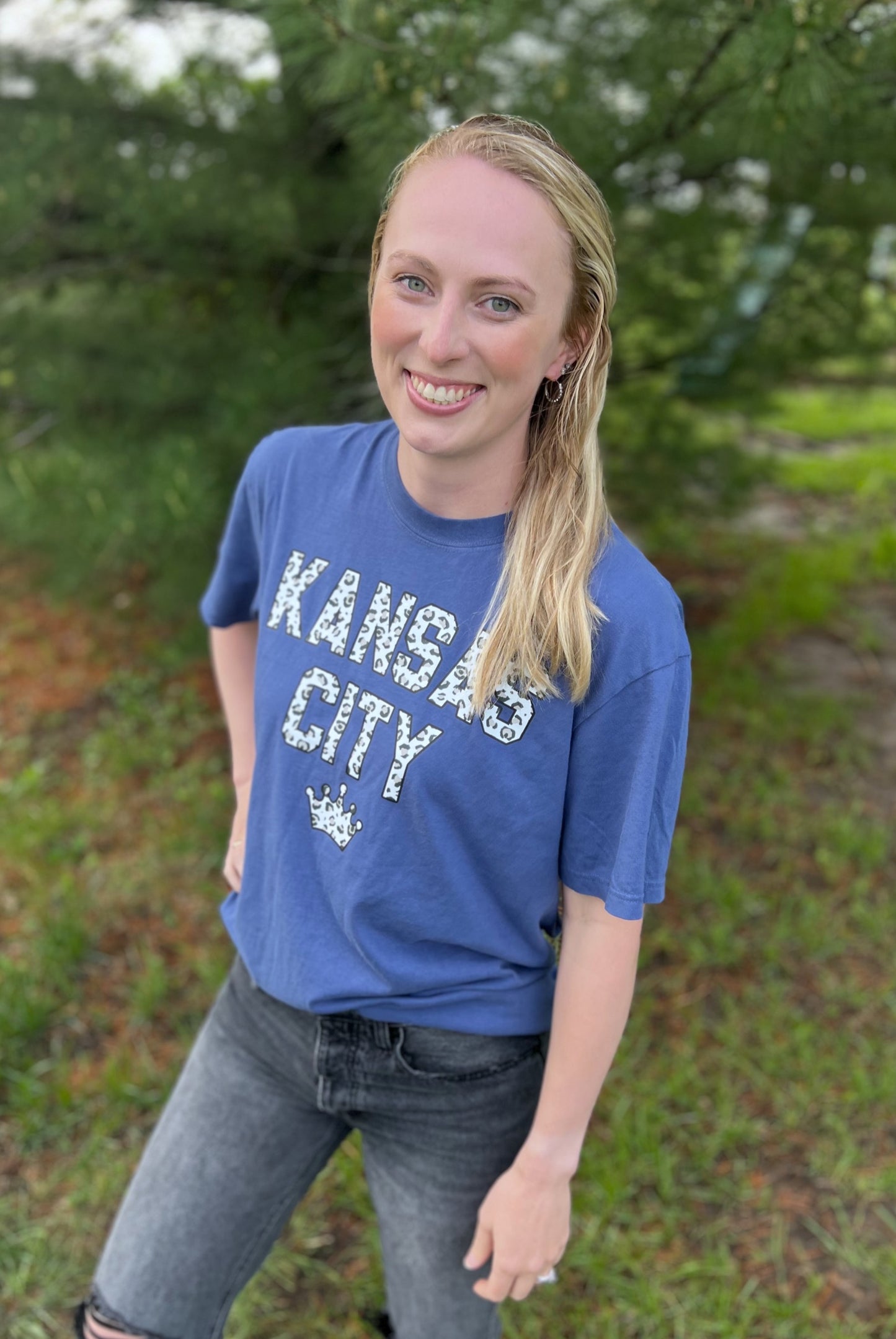 *Whoa Nellie* Leo Royals Tee