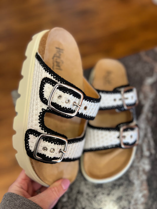 *Corky's* Rumor Has It - Ivory/Black